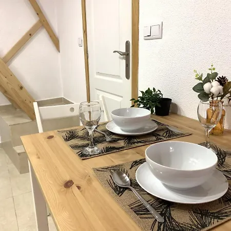 Apartment Lovely Loft Setubal