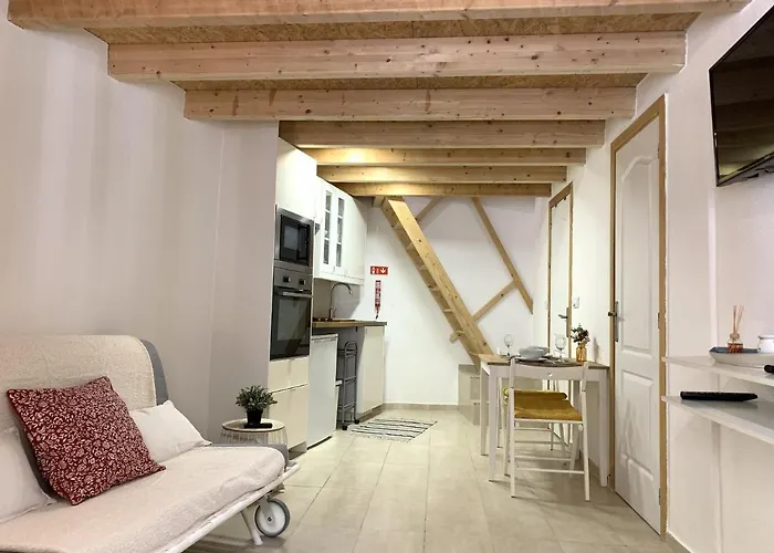 Lovely Loft Апартаменты Сетубал