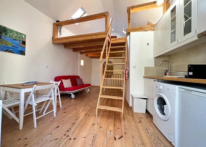 Lovely Loft Апартаменты